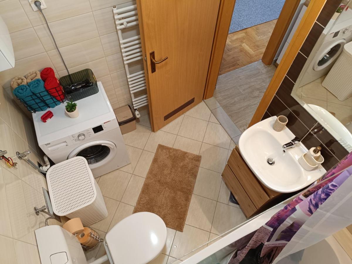Apartman Ante Gospić Eksteriør billede