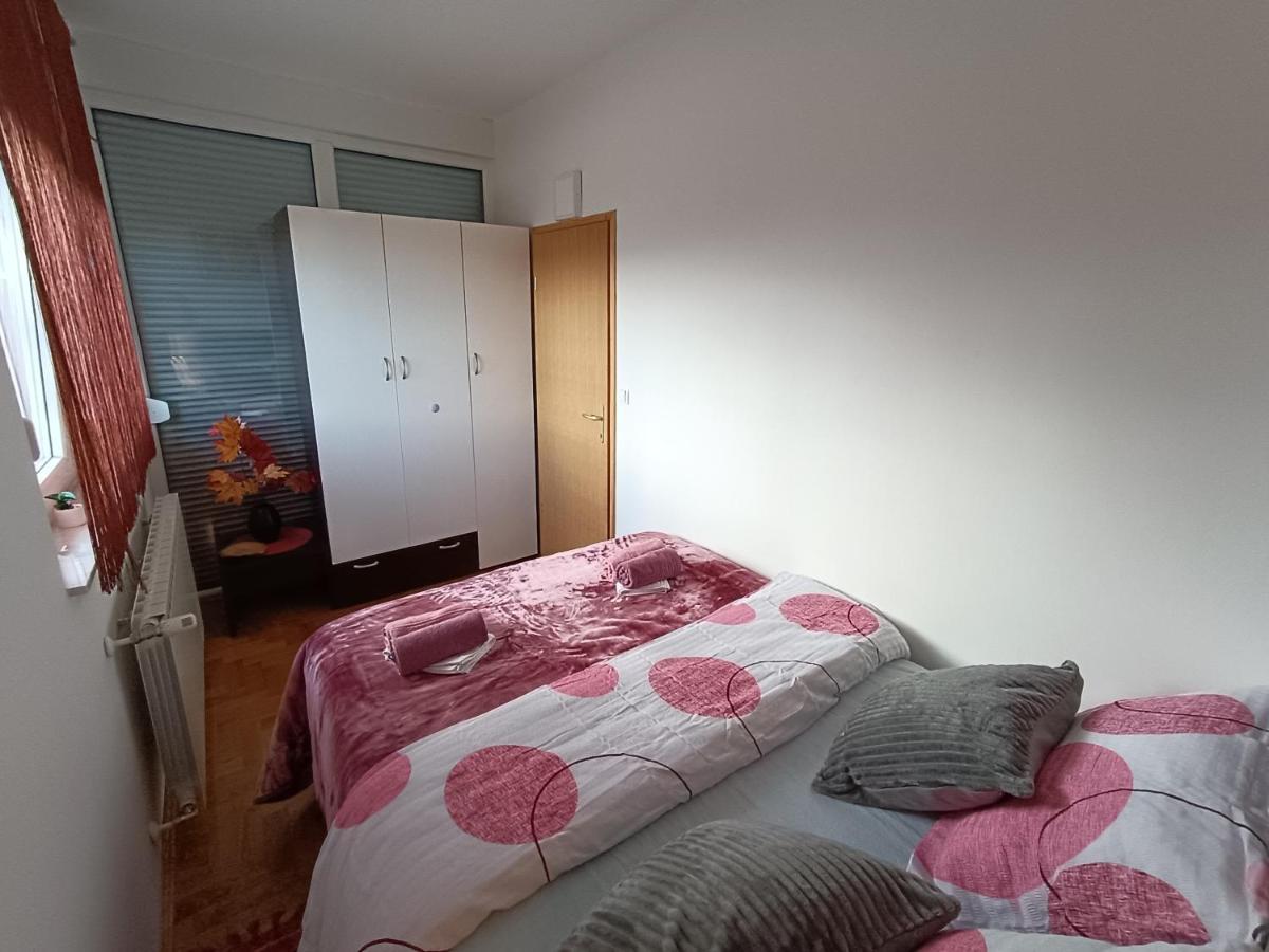 Apartman Ante Gospić Eksteriør billede
