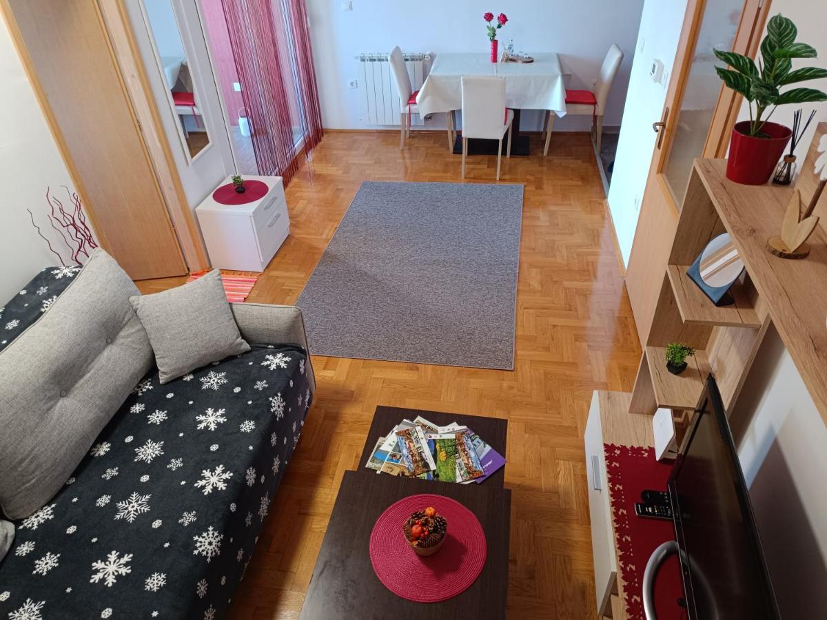 Apartman Ante Gospić Eksteriør billede